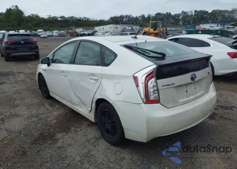 2013 Toyota Prius Three из США, поврежденный, VIN JTDKN3DU2D5594155